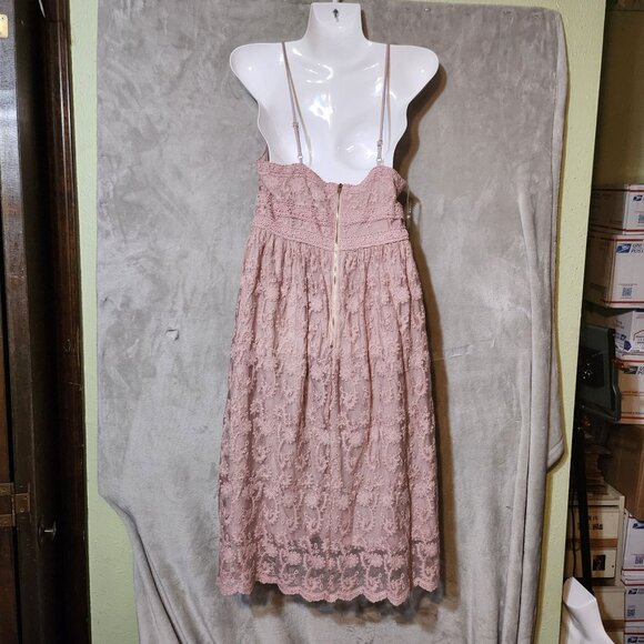 Elegant Pink Lace Midi Dress With Spaghetti‎ Straps & Back Zipper Closure Size M - Picture 4 of 6